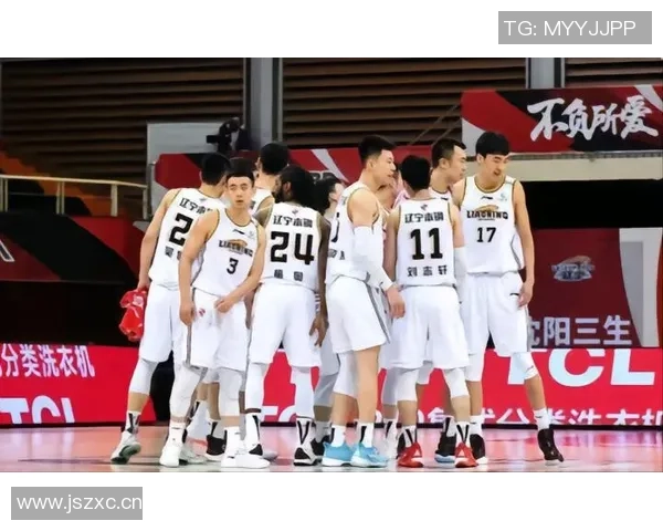 广州篮球队与南京篮球队耐力较量赛后分析与反思 广州篮球队与南京篮球队耐力较量赛后分析与反思