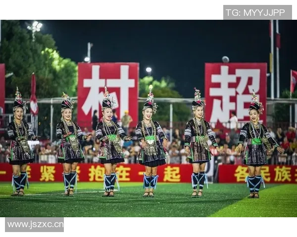 香港足球明星在贵州激情献技展现足球魅力与地方文化交融的精彩演出