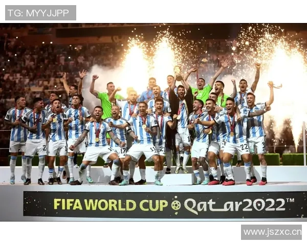 足球明星如何通过个人魅力与成就吸引粉丝和媒体的关注与喜爱 足球明星如何通过个人魅力与成就吸引粉丝和媒体的关注与喜爱