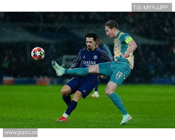 最近比赛中表现突出的足球明星们的精彩瞬间与赛场魅力分析 最近比赛中表现突出的足球明星们的精彩瞬间与赛场魅力分析