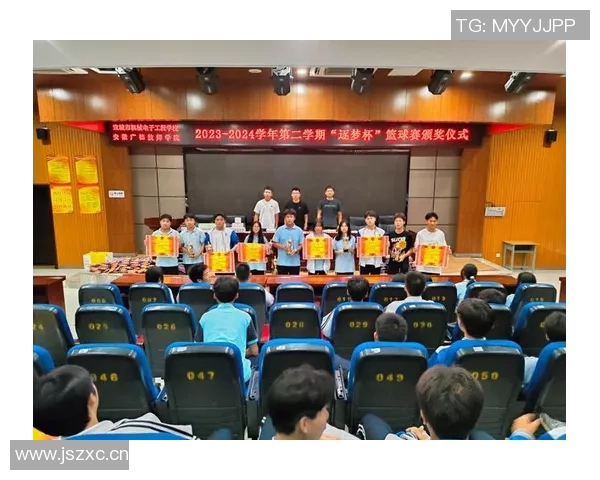 武汉篮球队荣登篮球意识排行榜第七位展现出色团队智慧与战术素养 武汉篮球队荣登篮球意识排行榜第七位展现出色团队智慧与战术素养